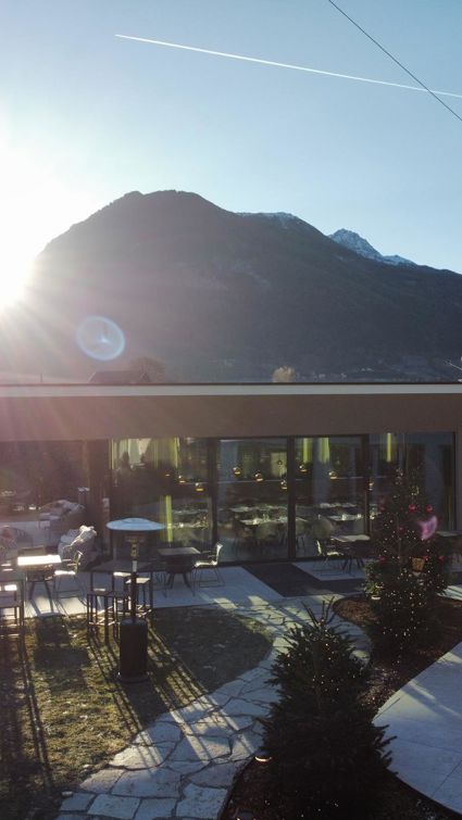 dji-fly-20251231-151804-430-1767190694214-photo-optimized